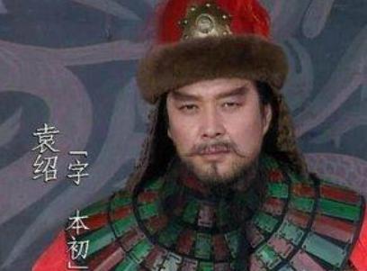 曹操当时最大的敌人是谁 不是刘备而是此人