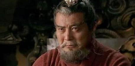荀彧能容忍曹操挟天子以令诸侯 为何不能容忍它称王呢