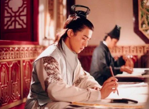 张廷玉父亲留下四条家训,父子俩都是宰相