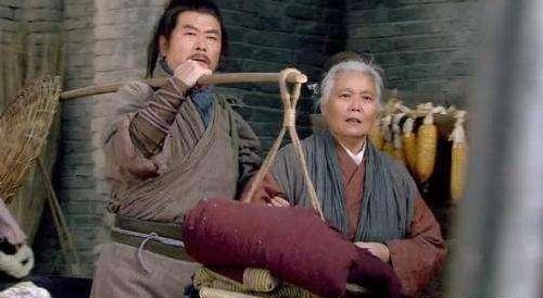 张清琼英：水浒中的一对师徒，最终结为了夫妻