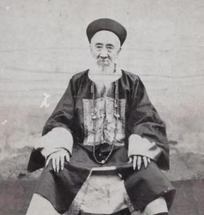 慈禧囚禁了光绪帝,不料武汉又出现一个光绪帝吓了张之洞一跳!
