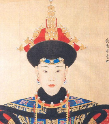 乾隆的宠妃病逝,为何没有将其葬在裕陵地宫