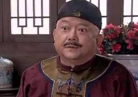 和珅被赐死前拿出乾隆的“保命诏书”，上面写了什么