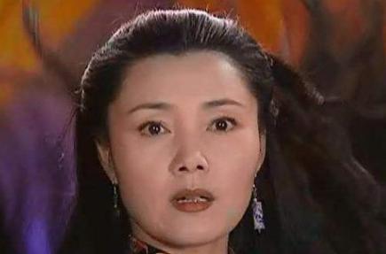 乾隆幸存的嫡子仅爱新觉罗·永璂一人，为何乾隆对他深恶痛绝，终生不封爵呢