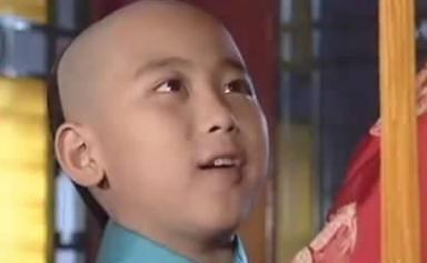 乾隆幸存的嫡子仅爱新觉罗·永璂一人，为何乾隆对他深恶痛绝，终生不封爵呢