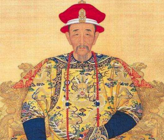 朱元璋很信任儿子朱标,康熙却提防儿子胤礽