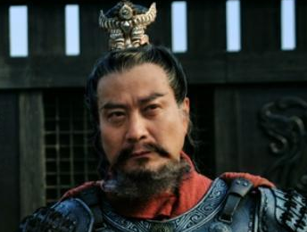 张郃在官渡之战时投奔曹操，原因是什么
