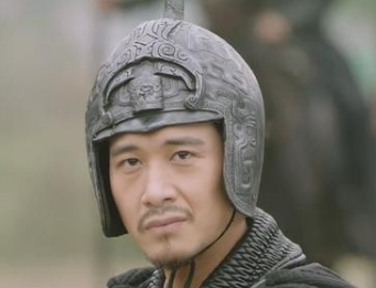 张郃在官渡之战时投奔曹操，原因是什么