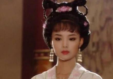 这种刑罚在古代是奇耻大辱!一位女子受罚后却引领了当代时尚