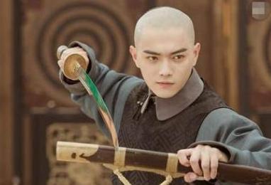 她是历史上真正的“尔晴”，生了一个儿子家喻户晓