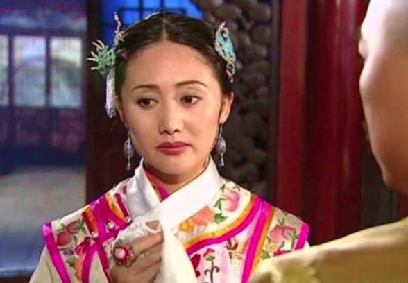 此女出身低微,乾隆为何却暗地里照顾她