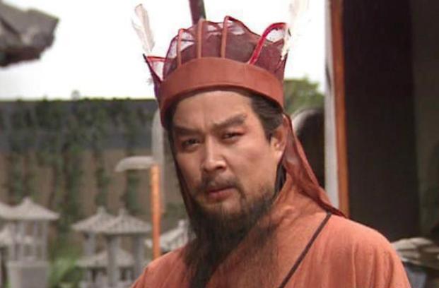 曹操发迹的两大要素是