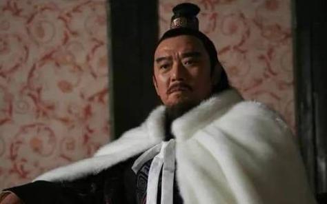 楚灵王卑鄙手段夺取王位，他是什么下场