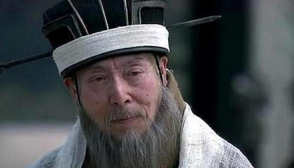 曹操:满口仁义但内心多疑,深谙谋略却又心狠手辣