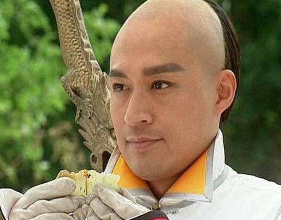 努尔哈赤最杰出的两个儿子,皇太极和多尔衮谁对清朝的贡献更大