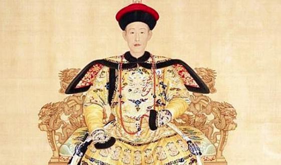 乾隆主动禅位给嘉庆,当了三年太上皇,真相是什么