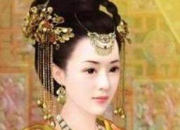历史上有两位同叫张嫣的皇后，一个是最纯洁的，另一个是艳后