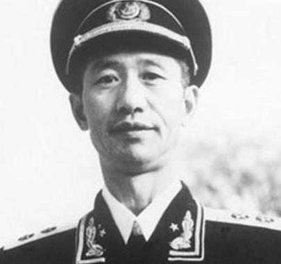 张国焘曾三次要杀掉周希汉 每一次都被徐向前出手相救
