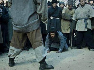 韩信打仗那么厉害又被人称为兵仙 教他的师傅到是谁呢