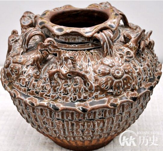 南北朝瓷器：简述南北朝瓷器工艺特点及艺术成就