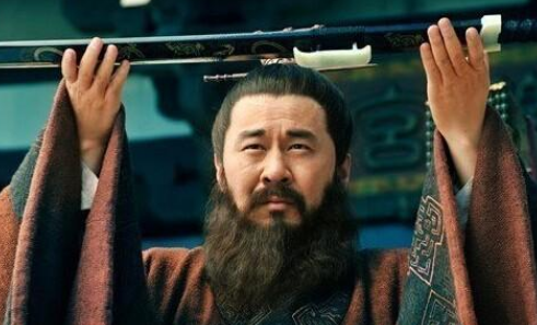 5大谋士为什仫愿意竞相投奔曹操