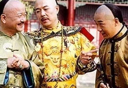 和珅的官职权利到底有多大 为何大小官员都如此讨好他呢