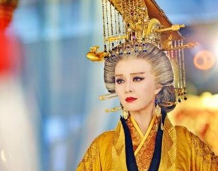 武则天身为女性却能当上皇帝 期间为何没有人反抗