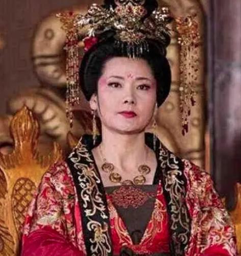 与武则天同时代的女人，上官婉儿太平公主韦皇后和安乐公主谁最厉害