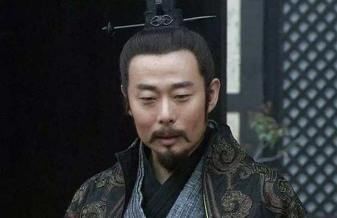 嬴政犯下一错误,李斯冒死劝谏,否则秦国未必能灭六国?