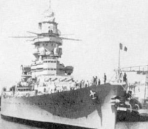 战舰要么战沉要么战爆,最可悲的莫过于自沉