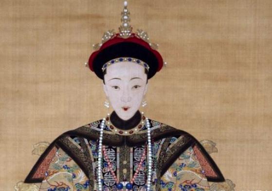 她和皇子结婚两年后就去世了,后来被追封为皇后