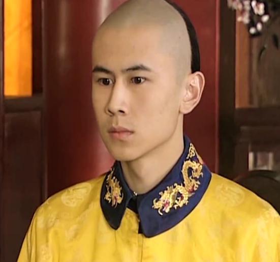 多尔衮作为皇父摄政王又战功赫赫,为何会被顺治清算