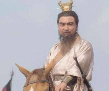对曹操影响最大的谋士是谁