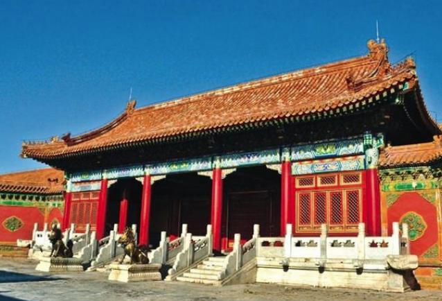 始建于明嘉靖十五年：慈宁宫的历史沿革