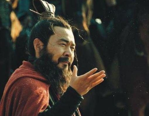 曹操的伯乐鲍信,他死后曹操痛哭十分伤心