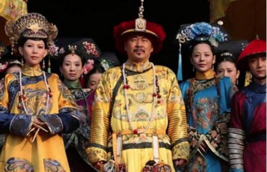 丫环和小姐同嫁一夫,小姐死后,丫环成皇后