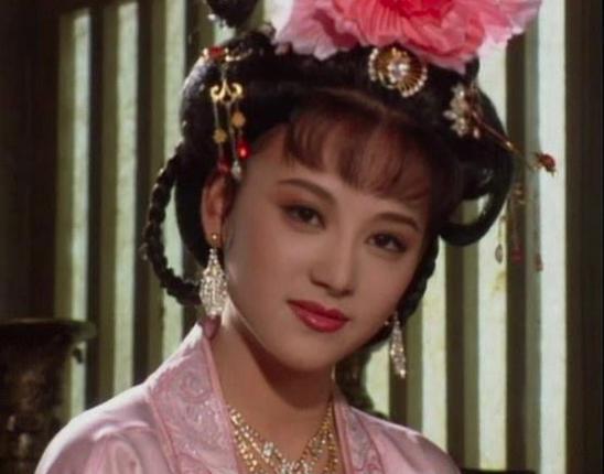 此皇帝16岁娶了姨妈,生下的儿子竟篡位