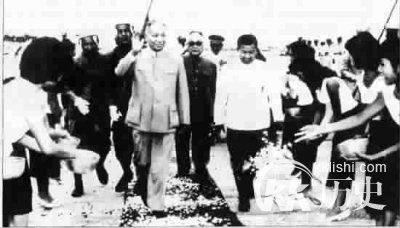 改革开放探索者袁庚去世 破刺杀刘少奇案