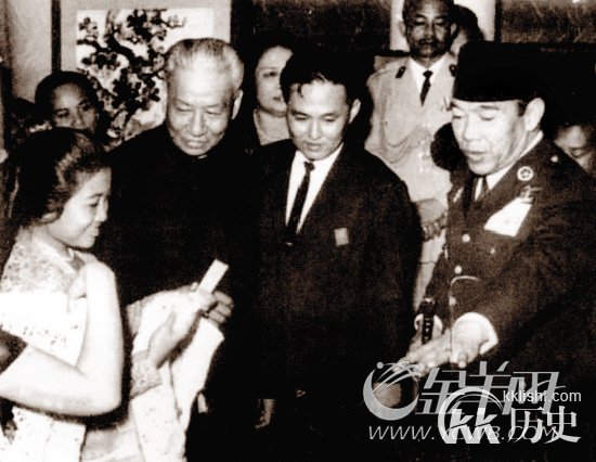 改革开放探索者袁庚去世 破刺杀刘少奇案