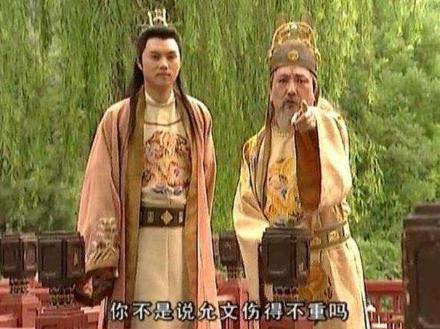 同样是造反李世民敢对他老爹下手 而朱棣手握重兵却不动呢