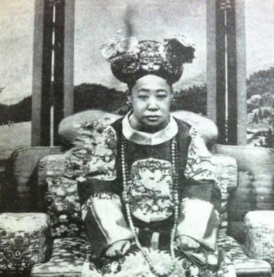 瑾妃一个失宠的妃子，却在清朝灭亡后却成为皇宫的女主人