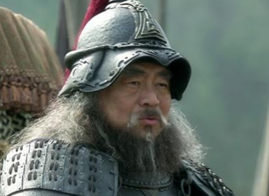 董卓被诛杀的原因是什么