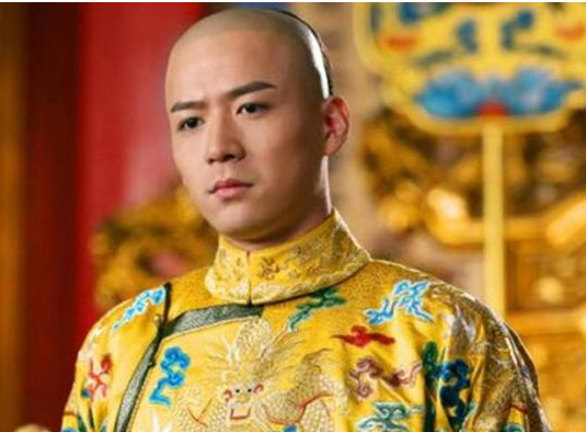 康熙下圣旨要重用此人,乾隆为何把他杀了