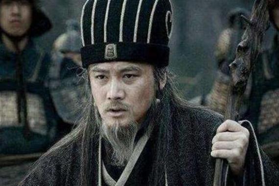 姜维深受诸葛亮器重,可他临死前却不推荐姜维为相