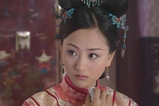 康熙的生母默默无闻,为何只当了一年皇太后