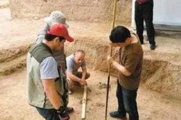 朱元璋陵墓旁边发现一口水井，却是找到地宫出口位置了！