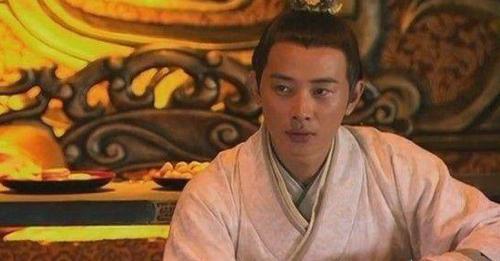 吕后在刘邦死后做了哪几件事情，让人深恶憎恨
