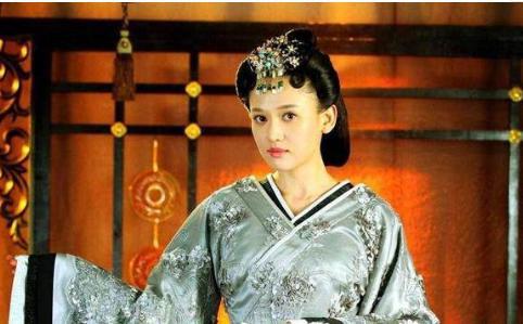 吕后在刘邦死后做了哪几件事情，让人深恶憎恨