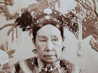 历史上慈禧在晚年时怀孕是真实的吗