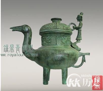 西周礼器鸭形盉 ：鸭形盉在当时生活中的作用是什么